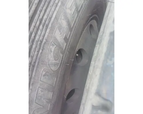 HUB PILOTED - ALUMINUM 22.5 X 8.25 WHEEL