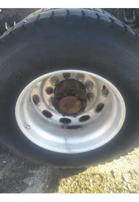 HUB PILOTED - ALUMINUM 22.5 X 8.25 WHEEL