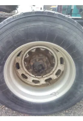 HUB PILOTED - ALUMINUM 22.5 X 8.25 WHEEL