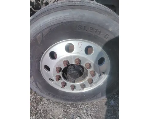 HUB PILOTED - ALUMINUM 22.5 X 8.25 WHEEL