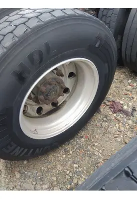 HUB PILOTED - ALUMINUM 22.5 X 8.25 WHEEL