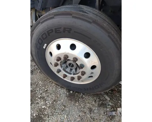 HUB PILOTED - ALUMINUM 22.5 X 8.25 WHEEL