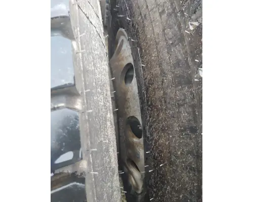 HUB PILOTED - ALUMINUM 22.5 X 8.25 WHEEL