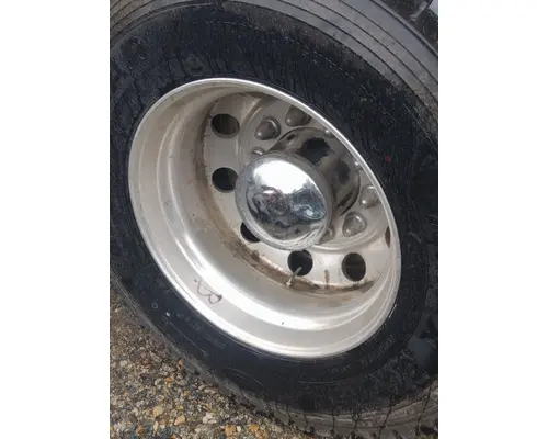 HUB PILOTED - ALUMINUM 22.5 X 8.25 WHEEL