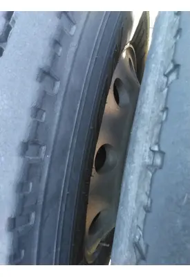 HUB PILOTED - ALUMINUM 22.5 X 8.25 WHEEL