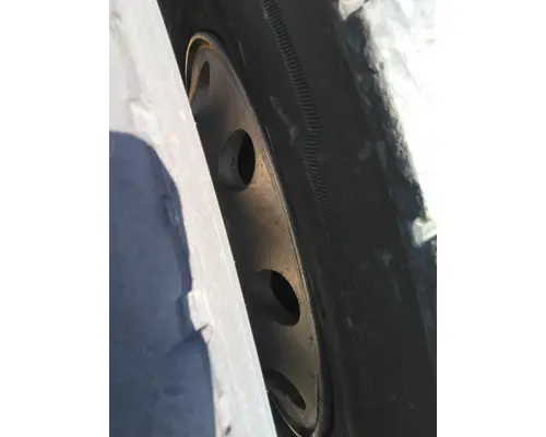 HUB PILOTED - ALUMINUM 22.5 X 8.25 WHEEL