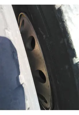 HUB PILOTED - ALUMINUM 22.5 X 8.25 WHEEL