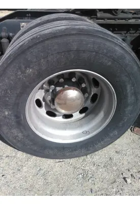 HUB PILOTED - ALUMINUM 22.5 X 8.25 WHEEL