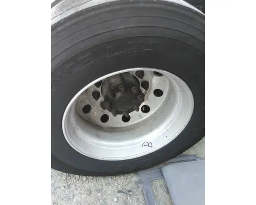 HUB PILOTED - ALUMINUM 22.5 X 8.25 WHEEL