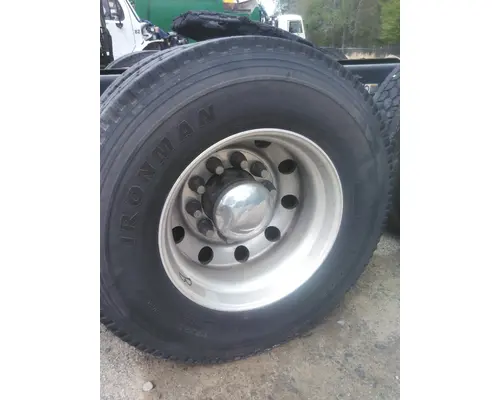 HUB PILOTED - ALUMINUM 22.5 X 8.25 WHEEL