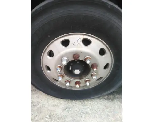 HUB PILOTED - ALUMINUM 22.5 X 8.25 WHEEL