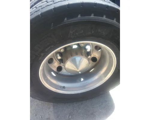 HUB PILOTED - ALUMINUM 22.5 X 8.25 WHEEL
