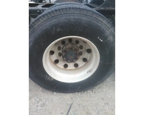 HUB PILOTED - ALUMINUM 22.5 X 8.25 WHEEL