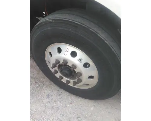 HUB PILOTED - ALUMINUM 22.5 X 8.25 WHEEL