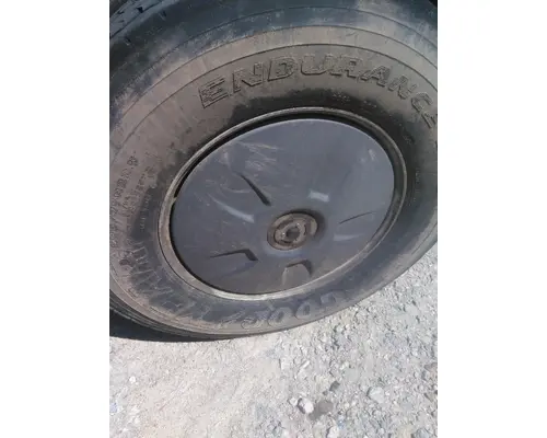 HUB PILOTED - ALUMINUM 22.5 X 8.25 WHEEL
