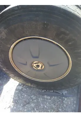 HUB PILOTED - ALUMINUM 22.5 X 8.25 WHEEL