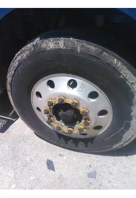 HUB PILOTED - ALUMINUM 22.5 X 8.25 WHEEL