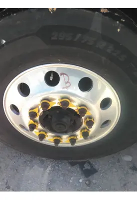 HUB PILOTED - ALUMINUM 22.5 X 8.25 WHEEL