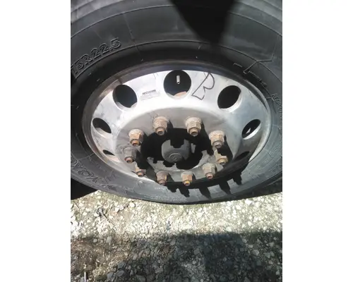 HUB PILOTED - ALUMINUM 22.5 X 8.25 WHEEL
