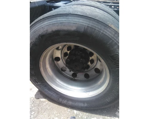 HUB PILOTED - ALUMINUM 22.5 X 8.25 WHEEL