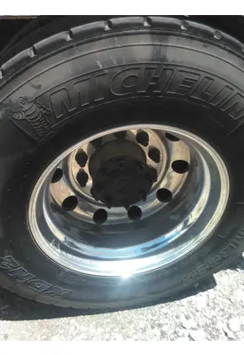 HUB PILOTED - ALUMINUM 22.5 X 8.25 WHEEL