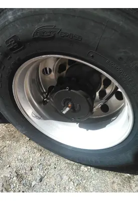HUB PILOTED - ALUMINUM 22.5 X 8.25 WHEEL