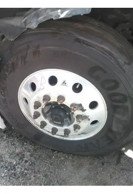 HUB PILOTED - ALUMINUM 22.5 X 8.25 WHEEL