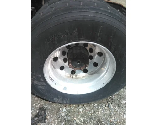 HUB PILOTED - ALUMINUM 22.5 X 8.25 WHEEL