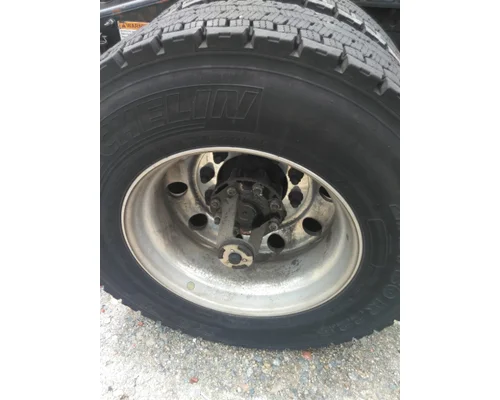 HUB PILOTED - ALUMINUM 22.5 X 8.25 WHEEL