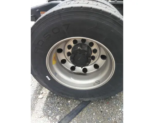 HUB PILOTED - ALUMINUM 22.5 X 8.25 WHEEL