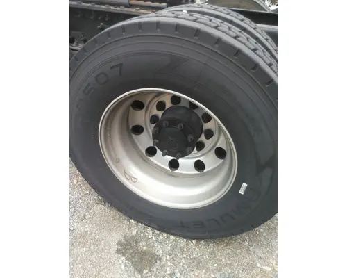 HUB PILOTED - ALUMINUM 22.5 X 8.25 WHEEL