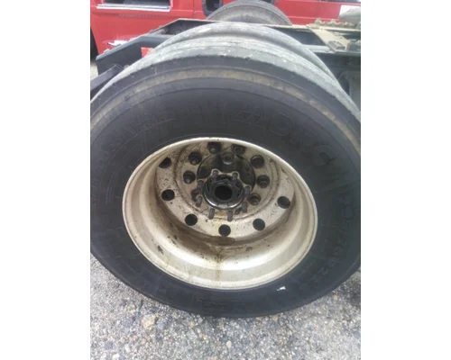 HUB PILOTED - ALUMINUM 22.5 X 8.25 WHEEL