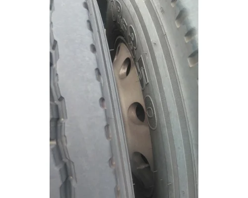 HUB PILOTED - ALUMINUM 22.5 X 8.25 WHEEL