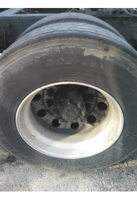 HUB PILOTED - ALUMINUM 22.5 X 8.25 WHEEL