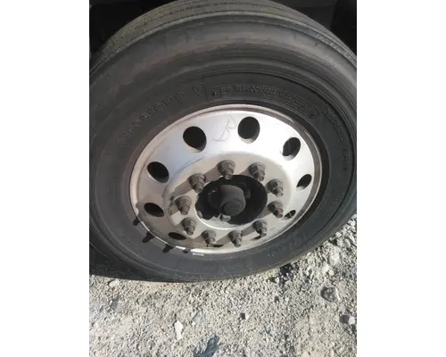 HUB PILOTED - ALUMINUM 22.5 X 8.25 WHEEL