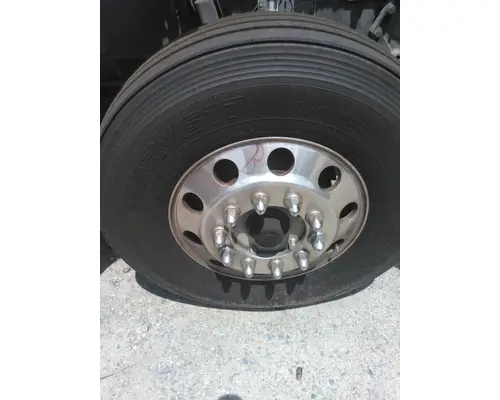 HUB PILOTED - ALUMINUM 22.5 X 8.25 WHEEL