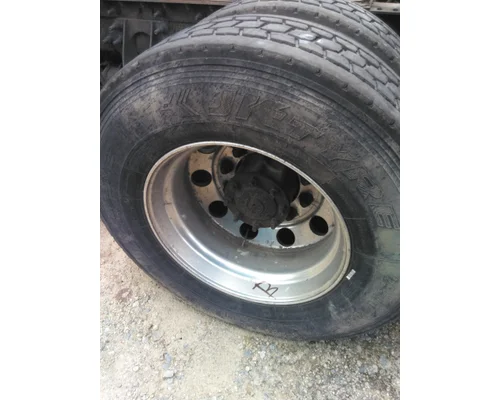 HUB PILOTED - ALUMINUM 22.5 X 8.25 WHEEL