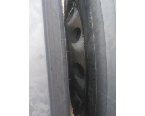 HUB PILOTED - ALUMINUM 22.5 X 8.25 WHEEL