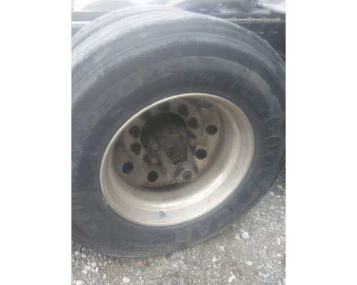 HUB PILOTED - ALUMINUM 22.5 X 8.25 WHEEL