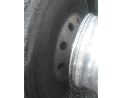 HUB PILOTED - ALUMINUM 22.5 X 8.25 WHEEL