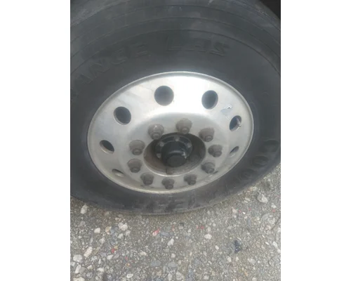 HUB PILOTED - ALUMINUM 22.5 X 8.25 WHEEL