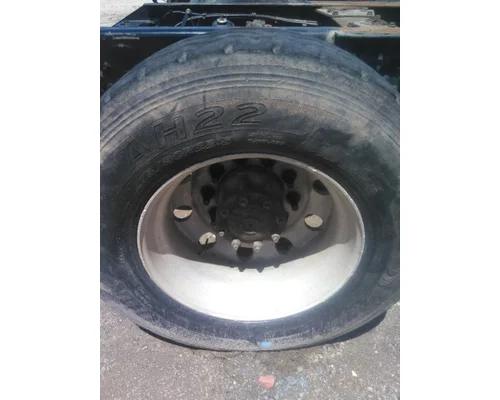 HUB PILOTED - ALUMINUM 22.5 X 8.25 WHEEL