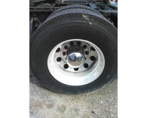 HUB PILOTED - ALUMINUM 22.5 X 8.25 WHEEL