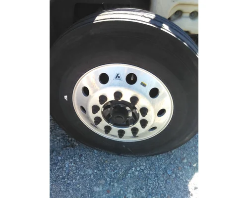 HUB PILOTED - ALUMINUM 22.5 X 8.25 WHEEL
