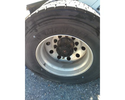 HUB PILOTED - ALUMINUM 22.5 X 8.25 WHEEL