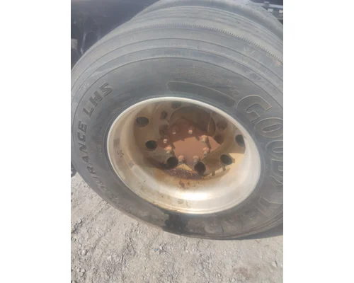 HUB PILOTED - ALUMINUM 22.5 X 8.25 WHEEL