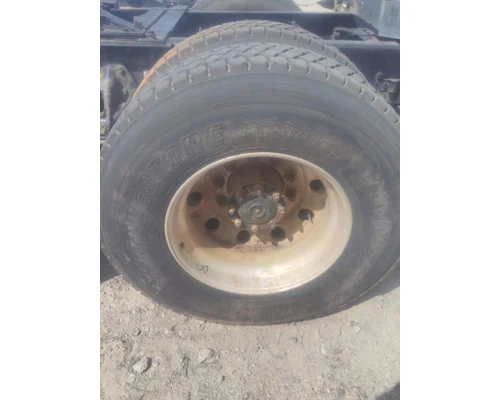HUB PILOTED - ALUMINUM 22.5 X 8.25 WHEEL