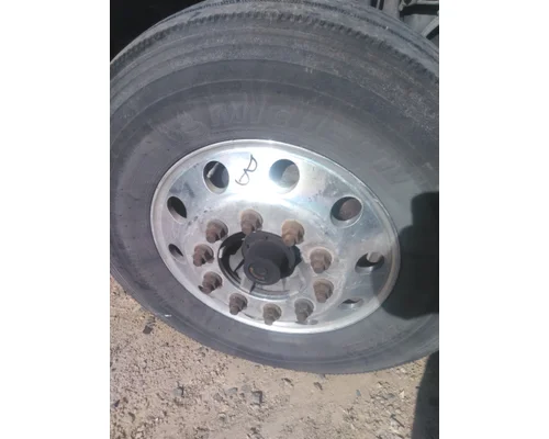 HUB PILOTED - ALUMINUM 22.5 X 8.25 WHEEL
