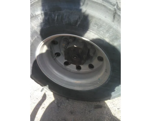 HUB PILOTED - ALUMINUM 22.5 X 8.25 WHEEL