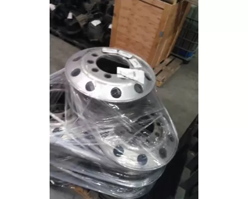 HUB PILOTED - ALUMINUM 22.5 X 8.25 WHEEL